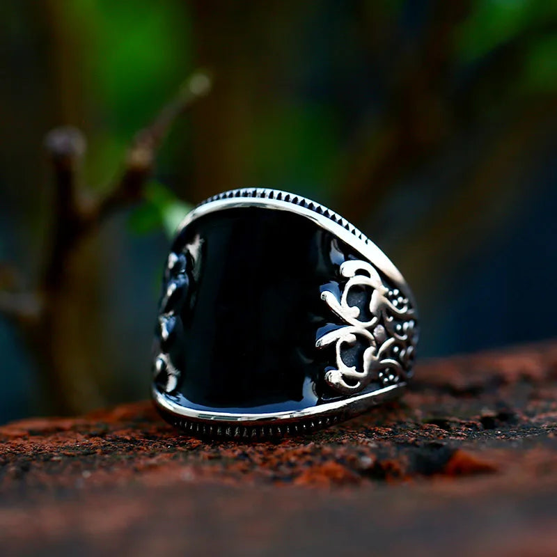 Stellar Black Crest Ring